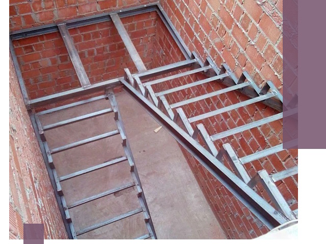 Монтаж металлических лестниц под ключ в Тихорецке быстро и качественно