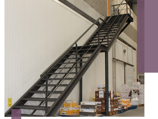 Лестницы для производства в Тихорецке — изготовление и монтаж