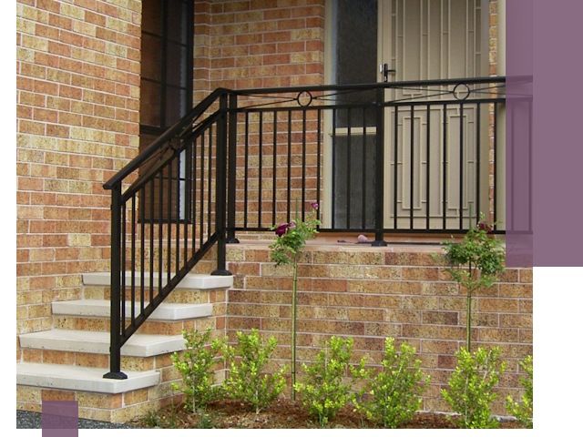 Уличные перила из металла под ключ в Тихорецке