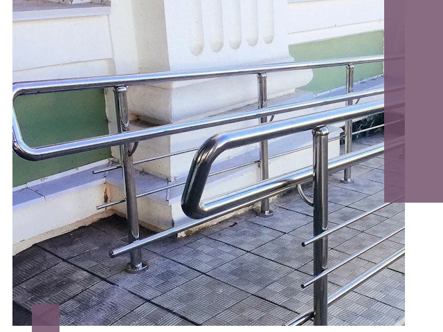 Ограждения пандусов из металла и нержавейки в Тихорецке