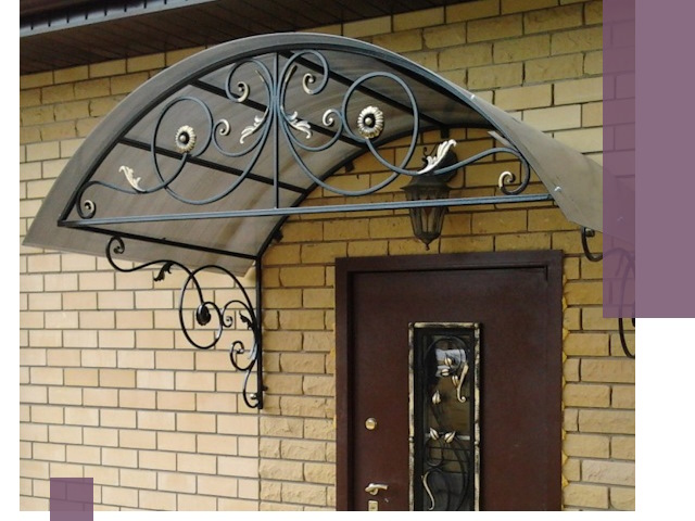 Изготовление козырьков из металла под ключ в Тихорецке