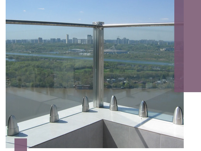 Стеклянные парапеты премиум класса в Тихорецке для домов и бизнесов