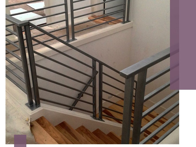 Изготовление поручней из металла и дерева в Тихорецке